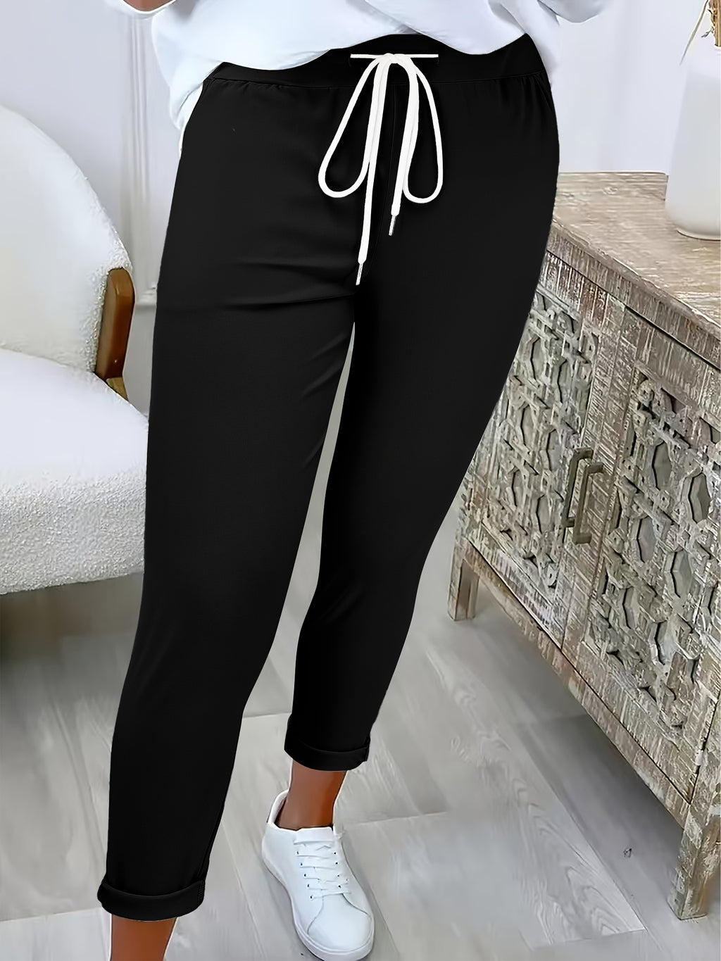 Avelith | Lässige Damenhose mit Kordelzug – Schmale Passform, elastischer Bund, atmungsaktiv