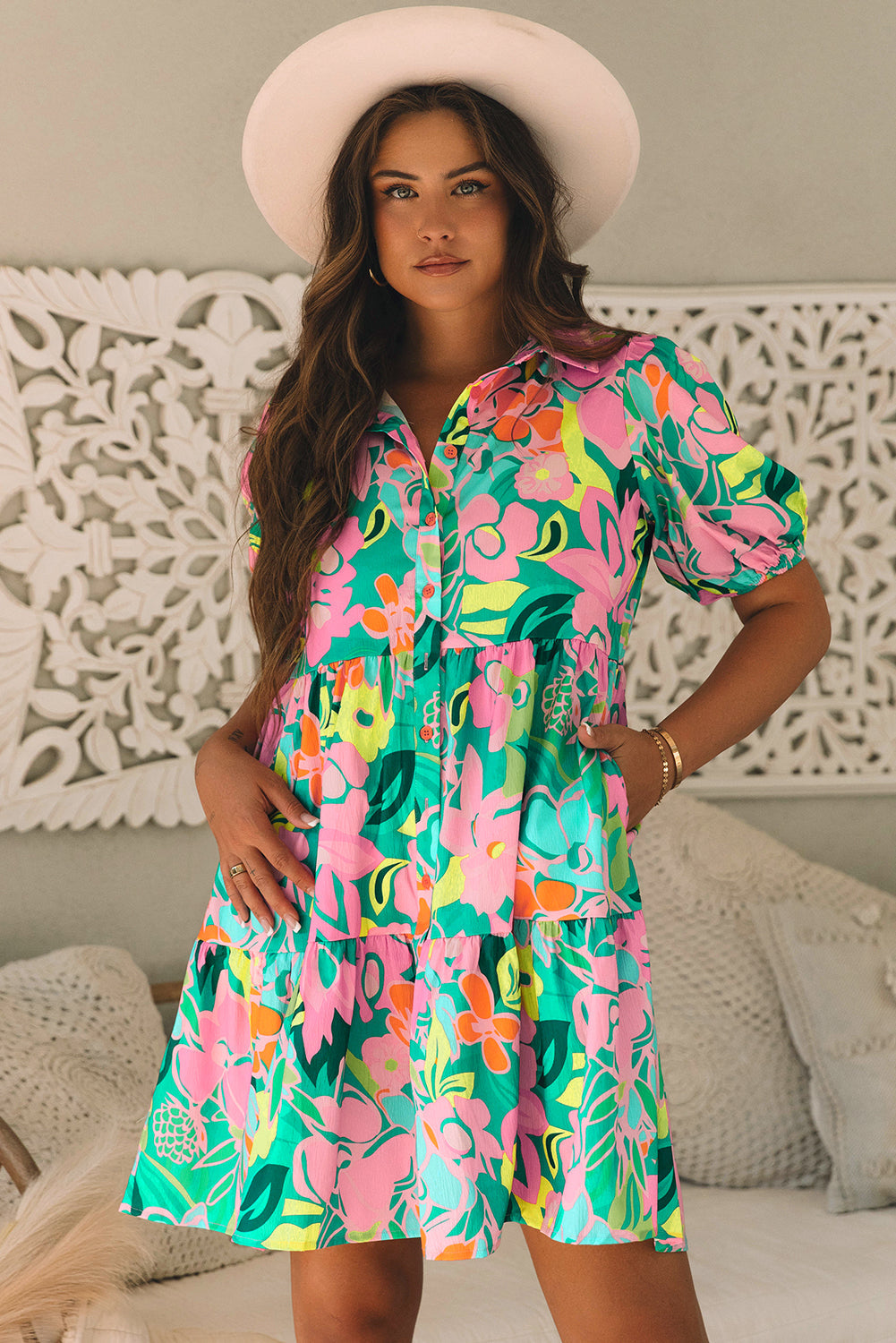 Melantha | Groene bloemenprint babydoll jurk met pofmouwen en kraag – Lichtgewicht zomerjurk