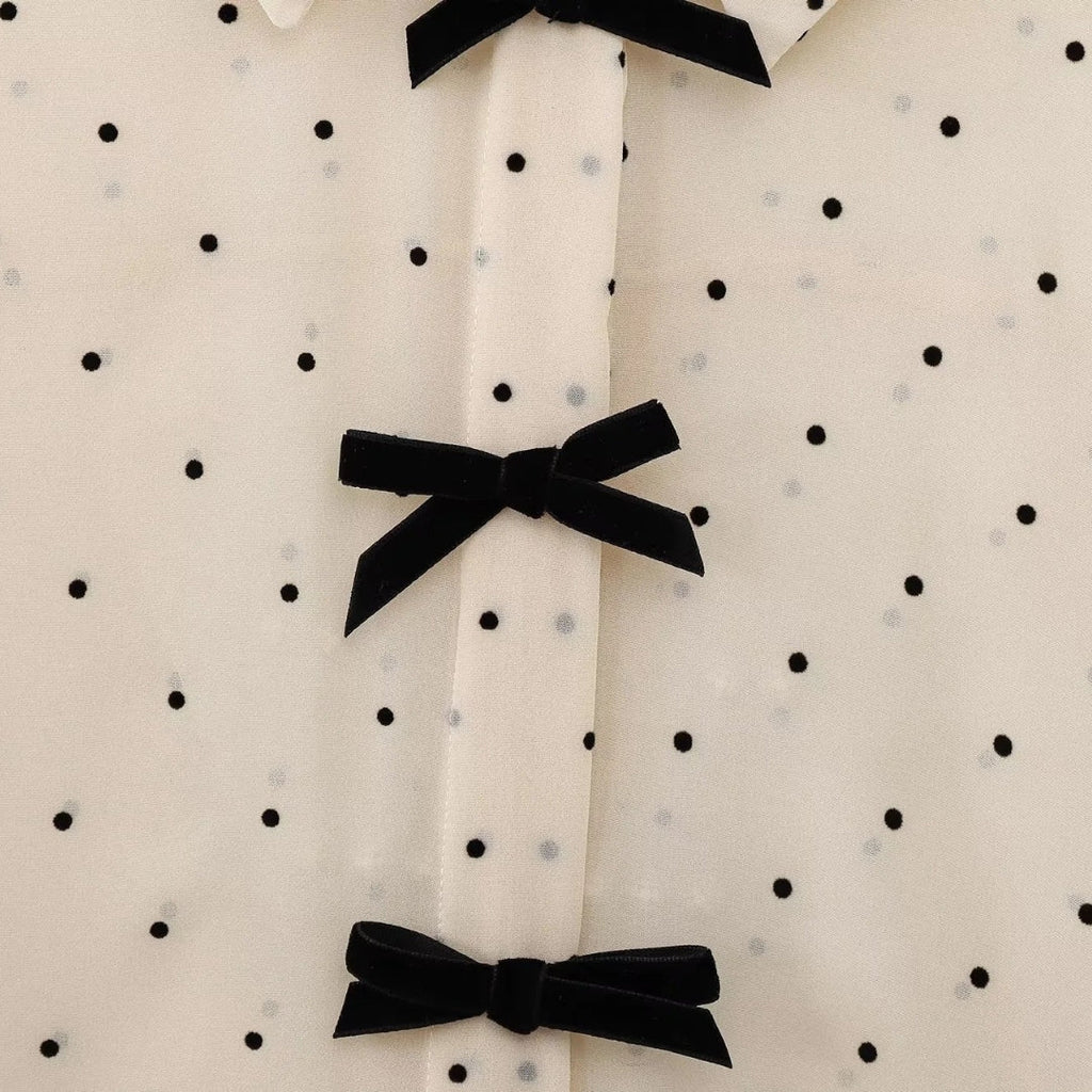 Ylena | Damesblouse met stippen en strik – Chiffon blouse met lange mouwen, elegante kantoor top
