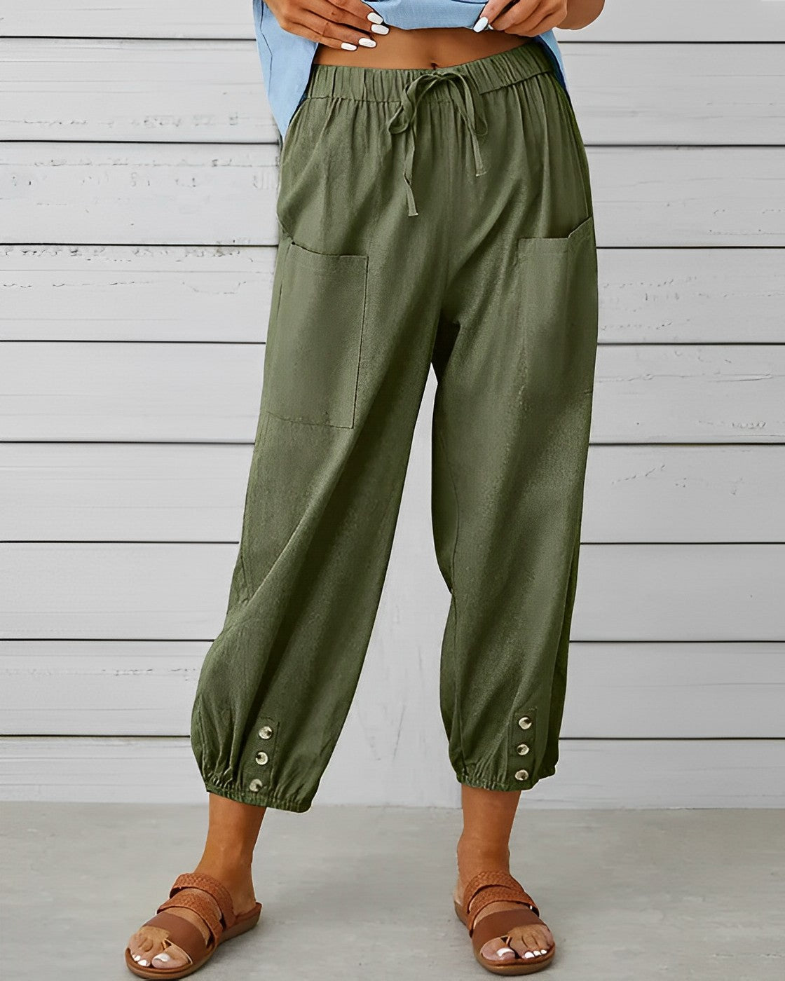 Chloe | Damesbroek met hoge taille en wijde pijpen – soepelvallende casual broek