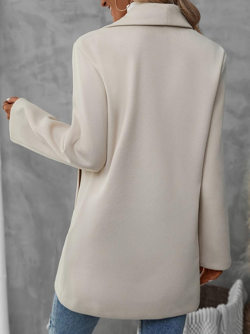 Cyrinae | Stilvoller Blazer für Damen mit breiter Kapuze – Langarmmantel, eleganter Herbst-/Wintermantel