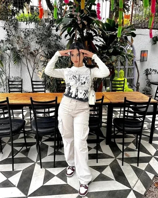 Clarion | Damesbroek met wijde pijpen en verstelbare tailleband - Multizak Utility Broek