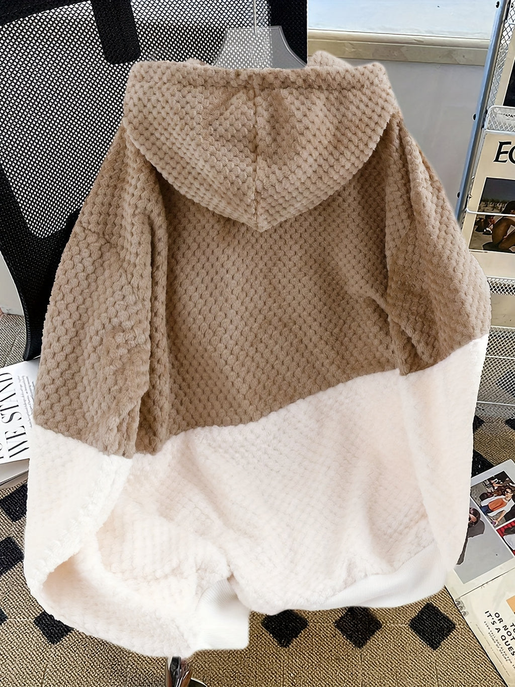 Azalith | Comfortabel fleecesweatshirt met capuchon voor dames – Losvallende pullover met kleurblokken