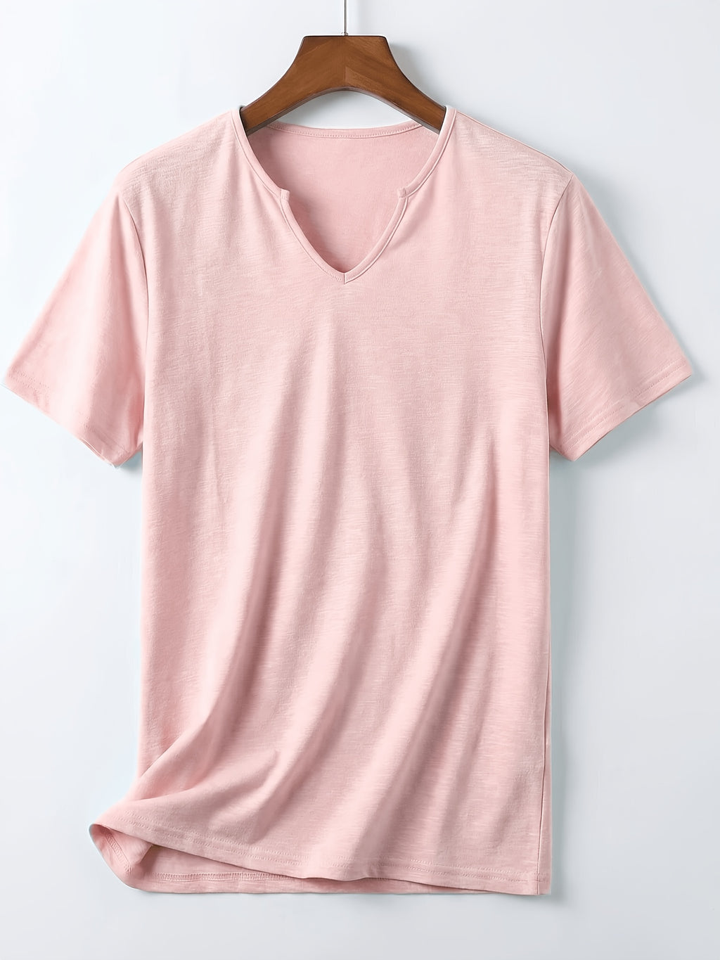 Tariano  | Ademend T-shirt met V-hals voor heren, casual, korte mouwen, effen kleur