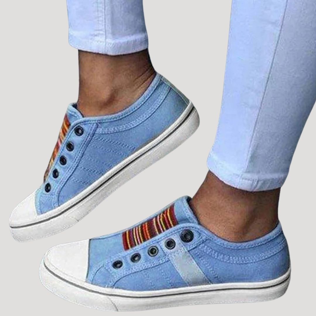 Myrellaess | Dameswandelschoenen van canvas met gesloten teen en instapmodel