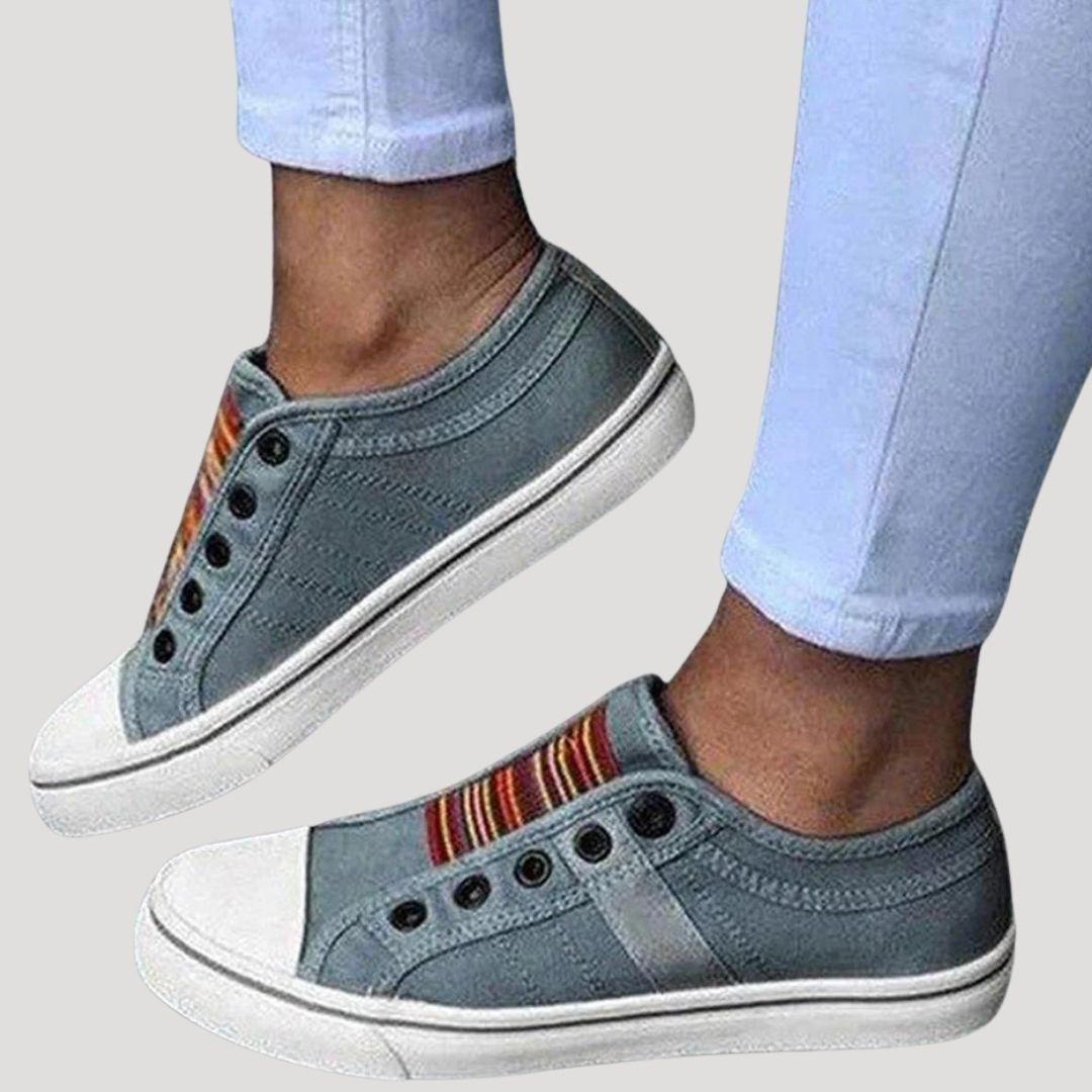 Myrellaess | Dameswandelschoenen van canvas met gesloten teen en instapmodel