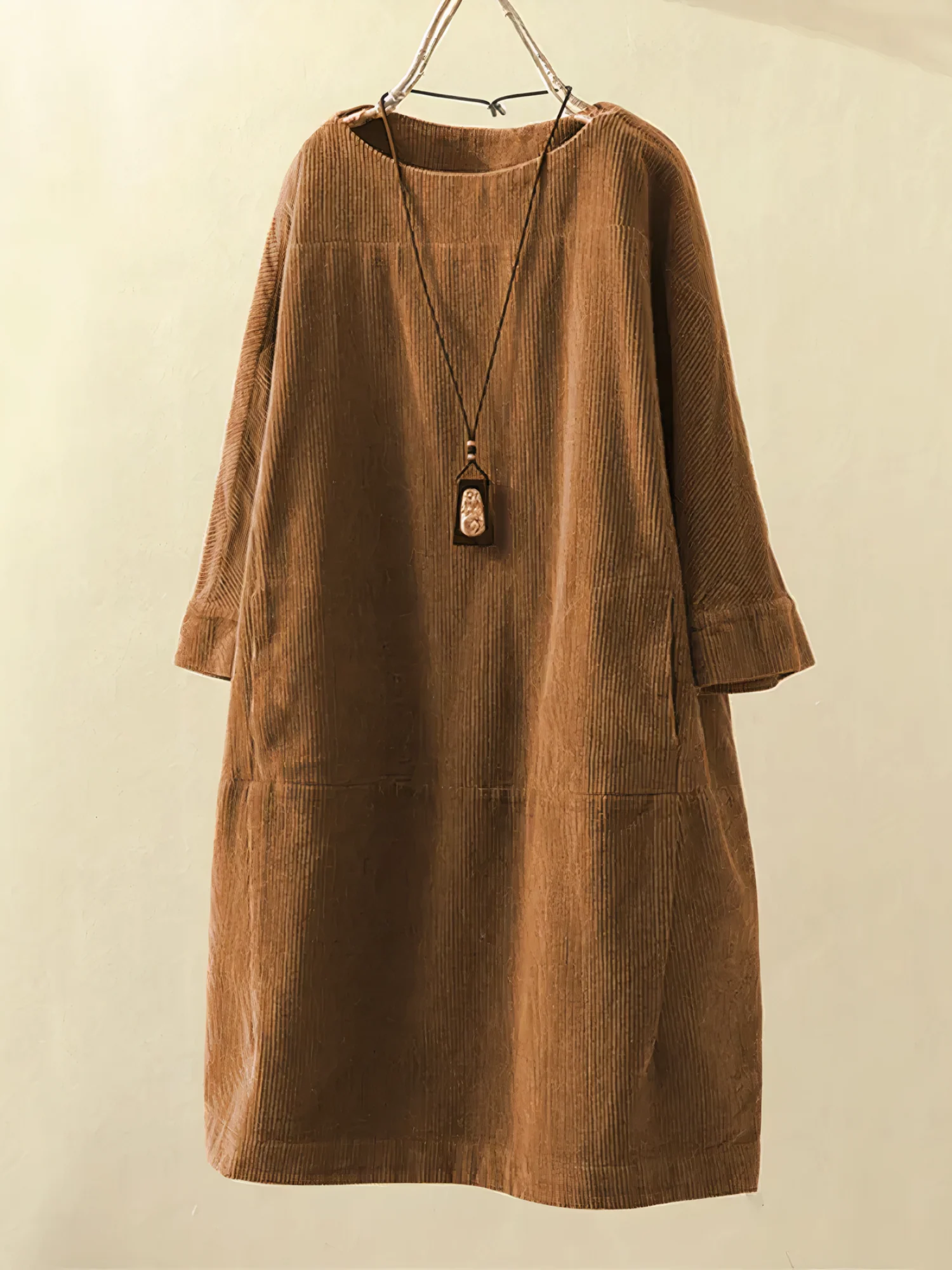 Iona | Dames corduroy jurk – Midi overhemdjurk met lange mouwen