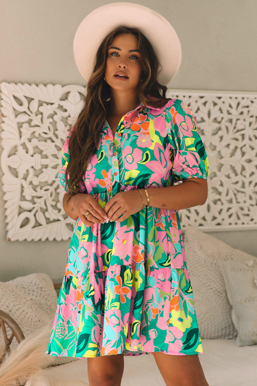 Melantha | Groene bloemenprint babydoll jurk met pofmouwen en kraag – Lichtgewicht zomerjurk