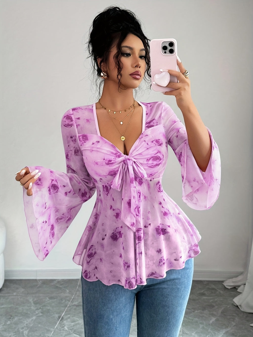 Elvarisen | Dames-top van doorschijnend mesh met bloemenprint – Elegant casual T-shirt