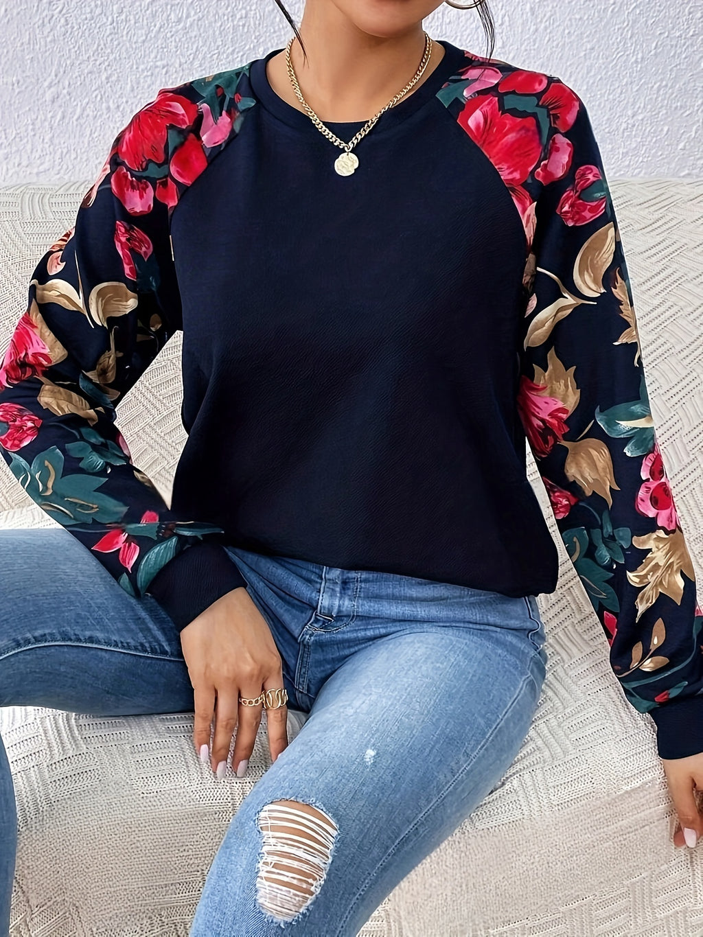 Peonia | Dames sweatshirt met raglanmouwen en elegante bloemenprint – Casual trui met lange mouwen