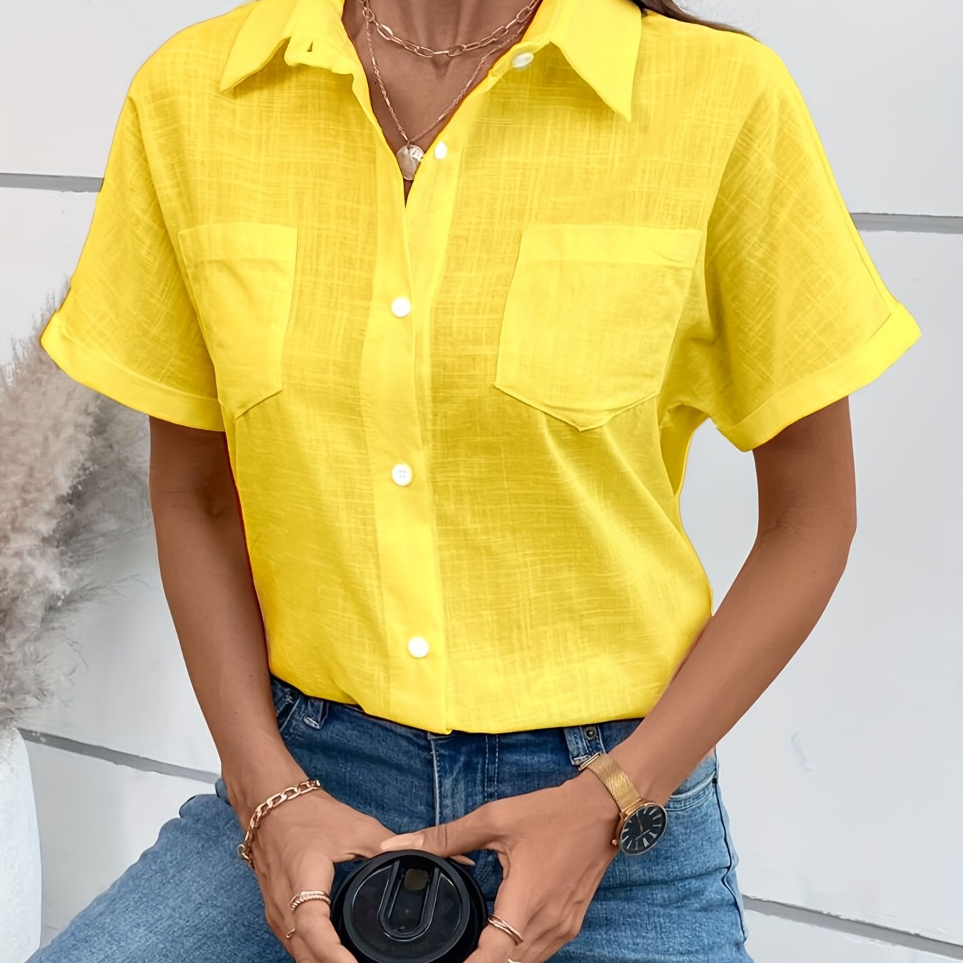 Yvessa | Damesblouse met dubbele zakken en slubstof – Casual shirt met korte mouwen en losse pasvorm