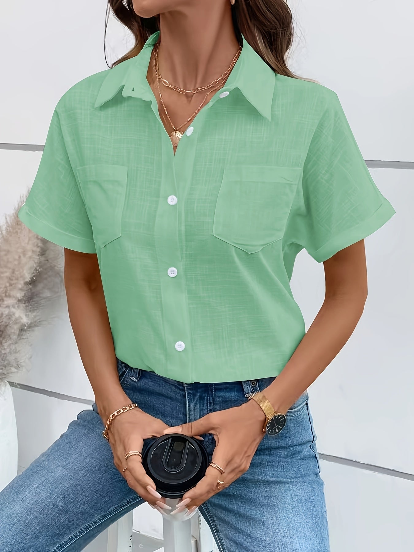 Yvessa | Damesblouse met dubbele zakken en slubstof – Casual shirt met korte mouwen en losse pasvorm