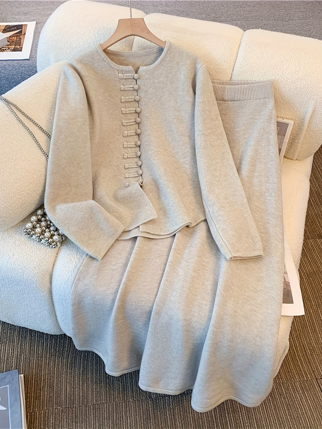 Sylindra | Dames herfst-winter tweedelige set – losse vest-trui en halflange rok met elastische tailleband