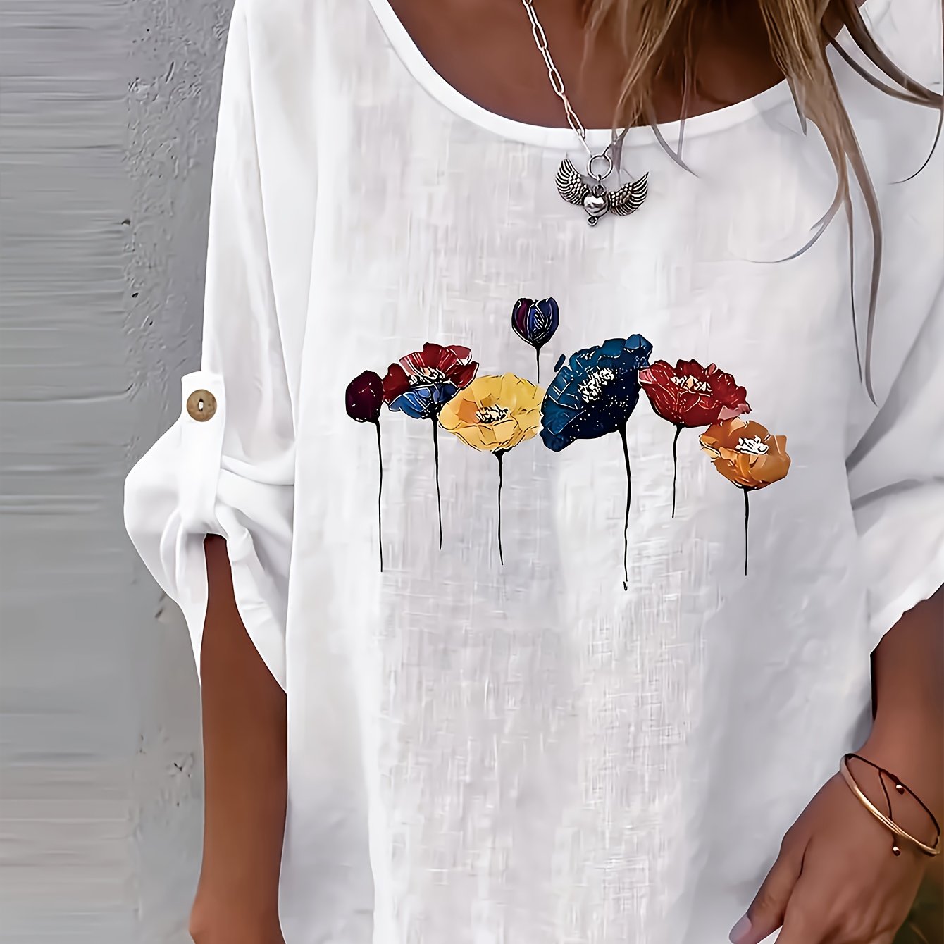 Lunelle | Elegant dames-T-shirt met bloemenprint en ronde hals – Casual, losse pasvorm, knoopjes, lente