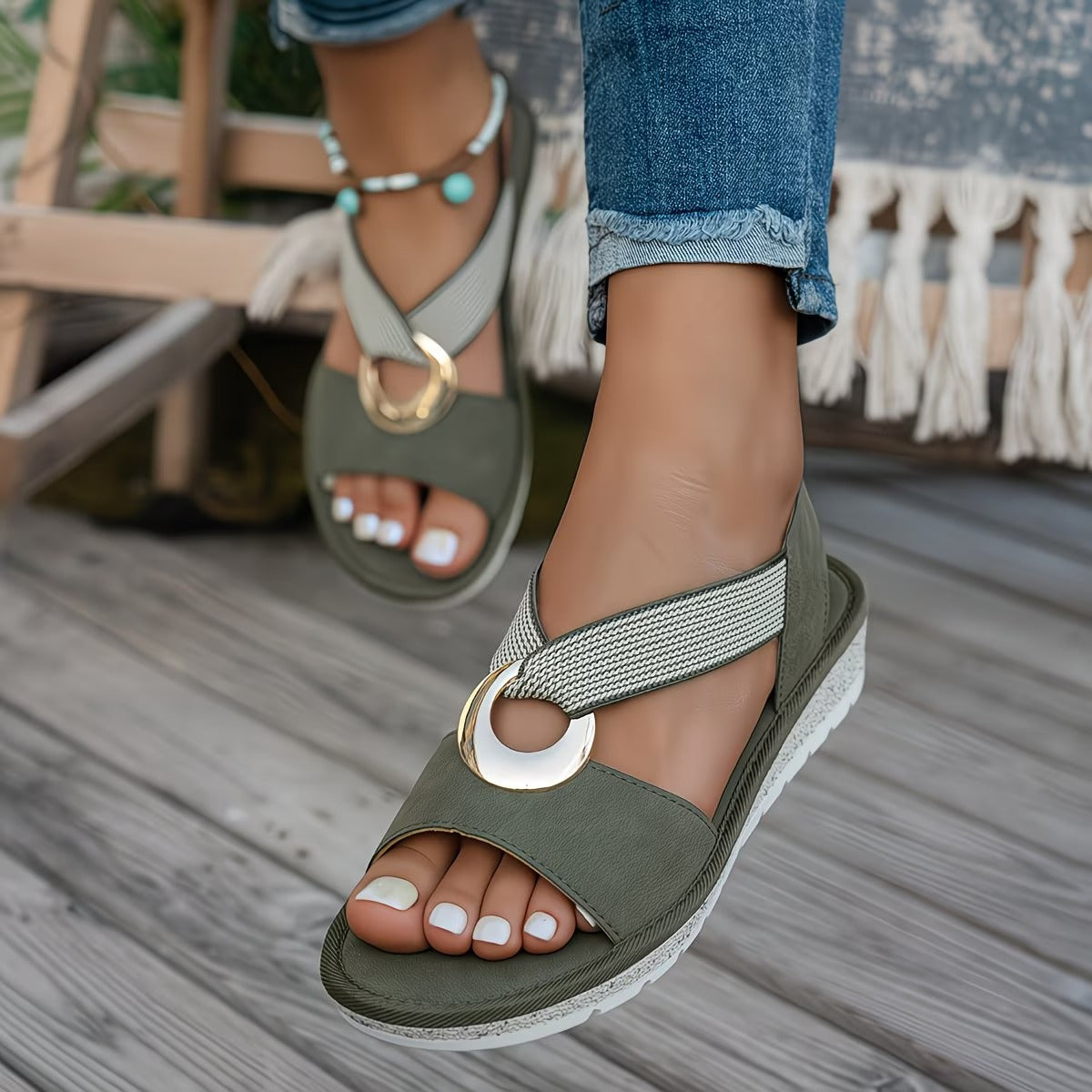 Drelia | Platte damessandalen – Zomersandalen met metalen ring en instapmodel