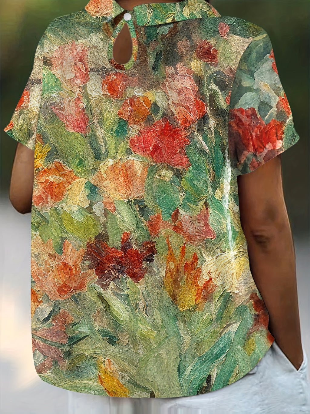 Denira | Vintage bloemenprintshirt voor dames – Casual blouse met korte mouwen, knoopsluiting en kraag