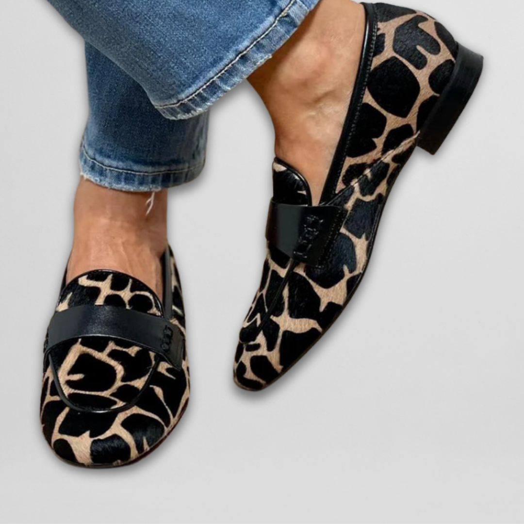 Furrina | Damesloafers met dierenmotief – Comfortabele lage schoenen, casual en chic