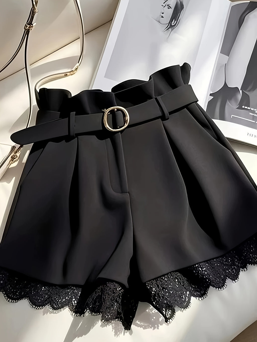 Islyra | Kantbroekje voor dames – Elegante zomerbroek met hoge taille en losse pasvorm