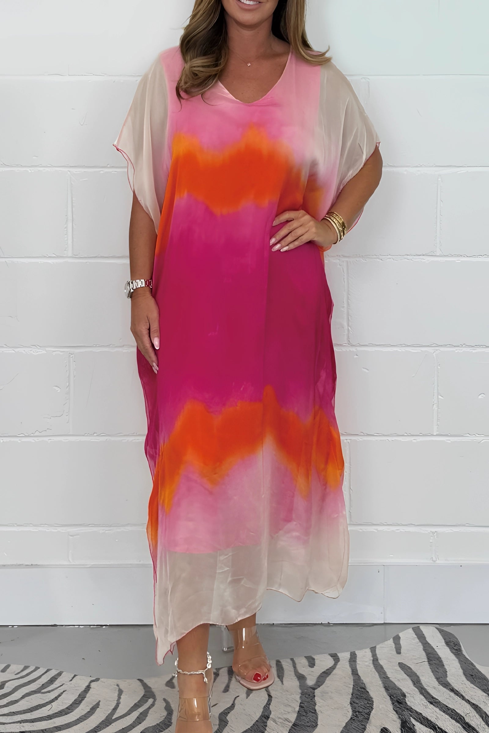 Hespera | Kaftan in grote maten met tie-dye-print – Lichtgewicht strandjurkje