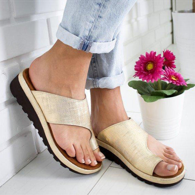 FootCure | Orthopedische hallux valgus correctie slip-on sandalen voor dames