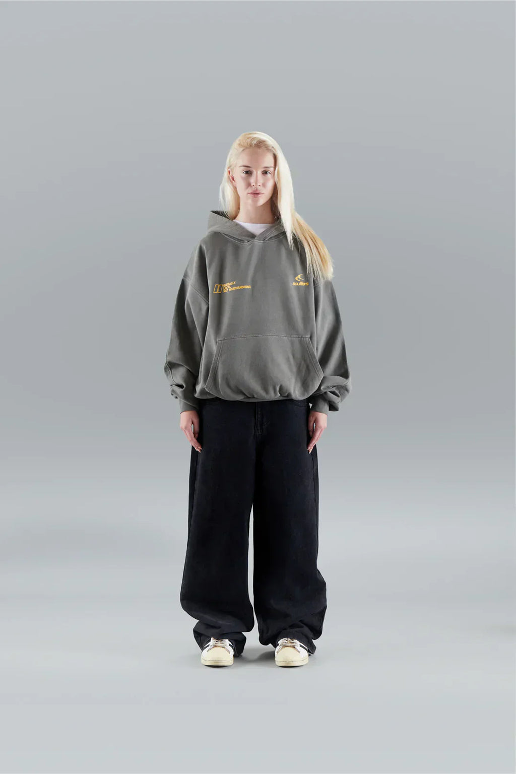 HoodScript | Unisex oversized hoodie met letterprint – Streetwear-trui, zacht en warm, casual urban stijl