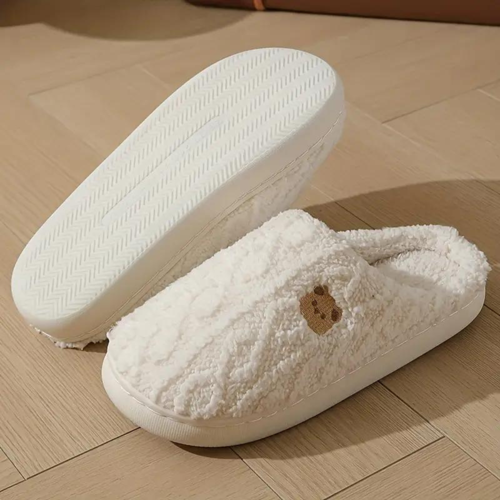 Cozelle | Pantoufles d'hiver douillettes pour femmes – semelle souple, confortables à l'intérieur, chaudes et élégantes
