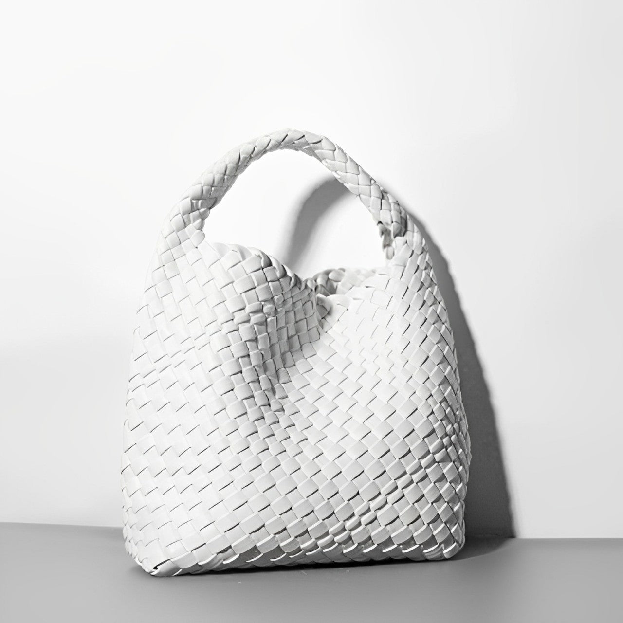 Luxora | Sac seau en cuir souple pour femme – Sac bandoulière de luxe tissé à la main 
