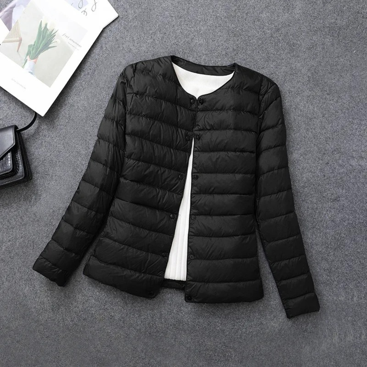Cailen | Leichte Daunenjacke für Damen, Rundhalsausschnitt, Druckknopfverschluss, warme und stylische Oberbekleidung