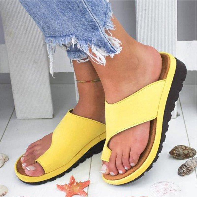 FootCure | Orthopedische hallux valgus correctie slip-on sandalen voor dames