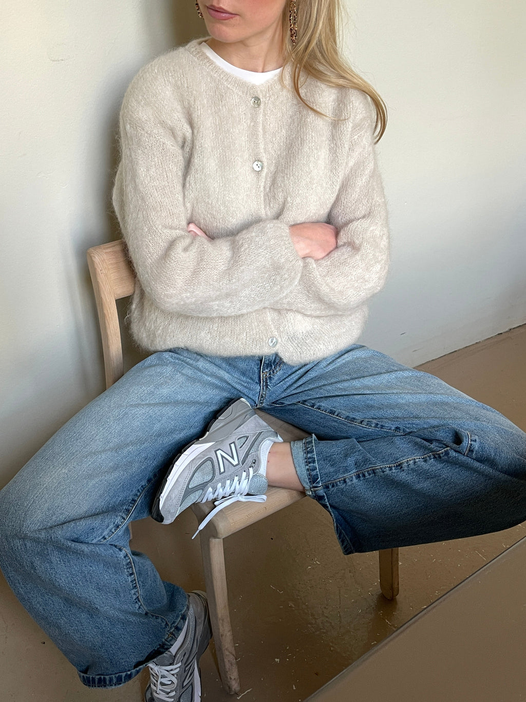 Eryndra | Elegante, weiche Mohair-Strickjacke für Damen – Leichtes, stylisches Strickoberteil im Lagenlook