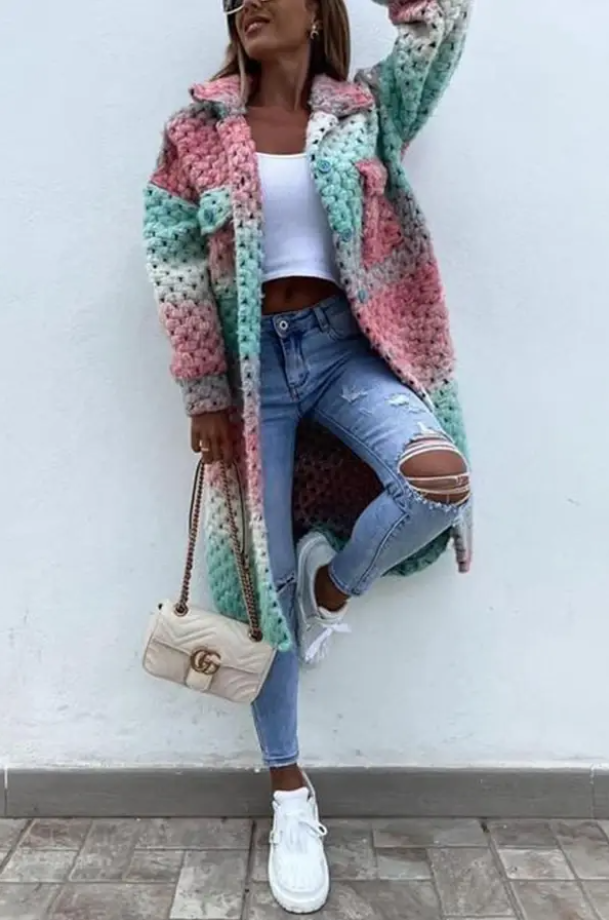 Naevia | Manteau long tressé au crochet - Gilet oversize arc-en-ciel pour femme, style bohème