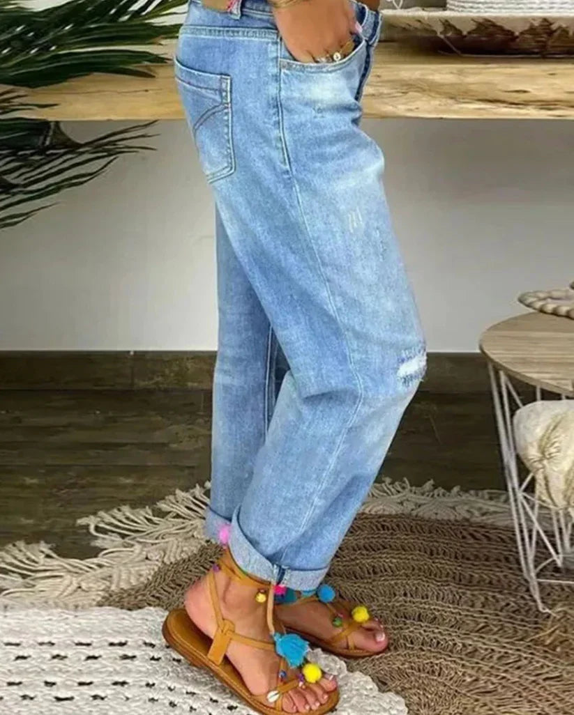 Thalara | Jeans décontractés et délavés pour femmes - jean déchiré, pantalon tendance pour tous les jours