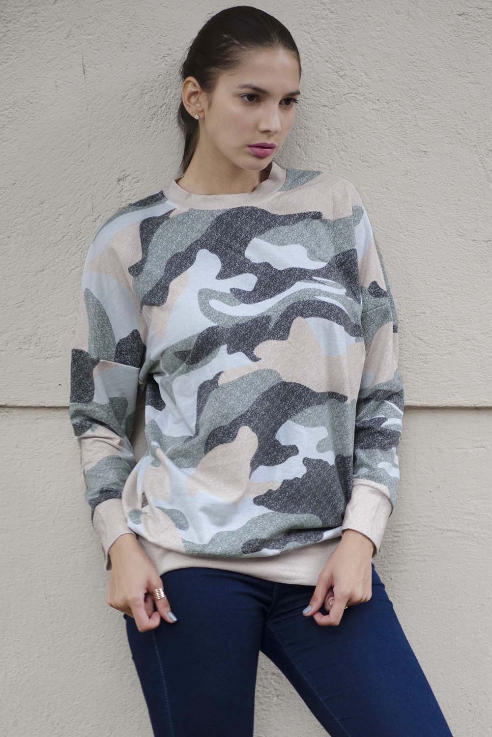 Norvellaia | Dames Sweatshirt met Digitale Camouflageprint in Kaki Groen – Casual Pullover