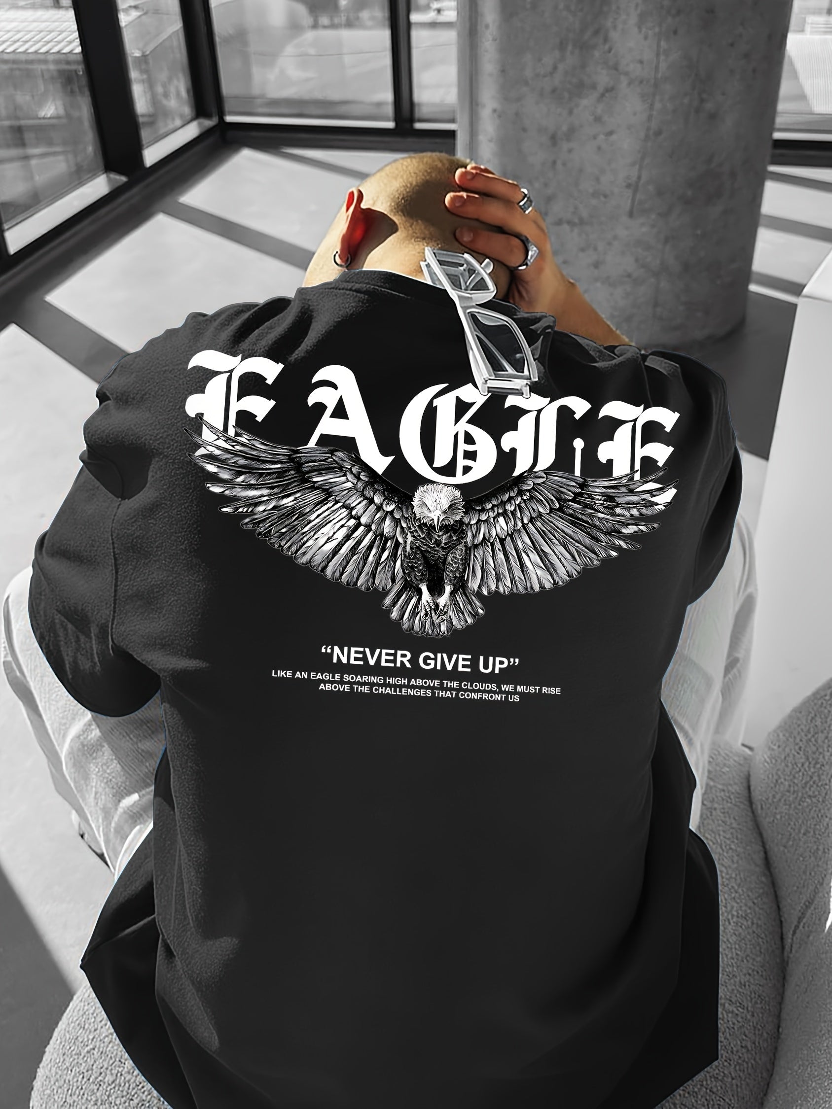 Lorant | Oversized Herren-T-Shirt – Lässiges Baumwoll-T-Shirt, bequeme Passform, Grafikprint