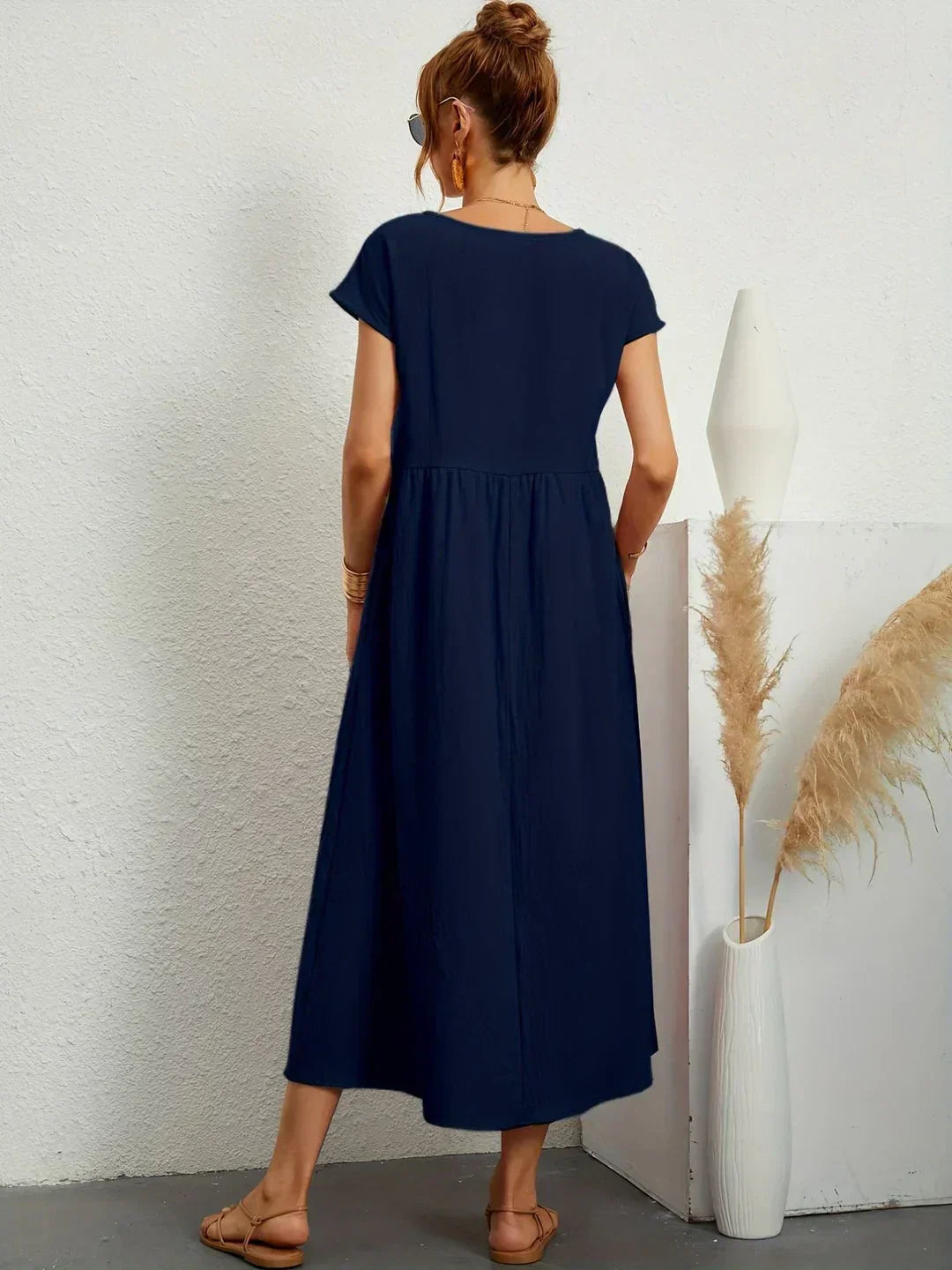 Quorina | Dames Zomer Midi Jurk – Losvallend, Comfortabel en Chic Casual Kledingstuk