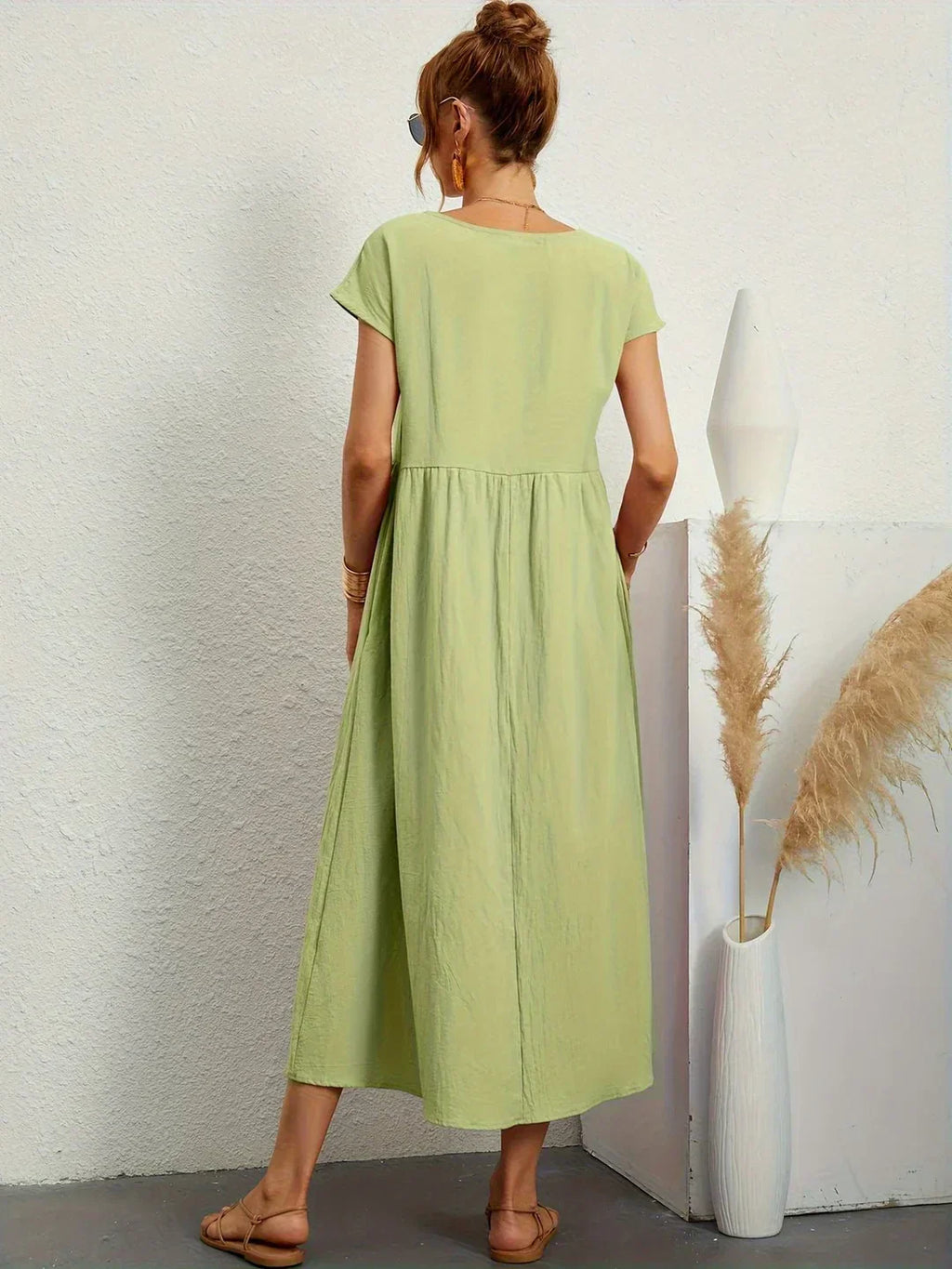 Quorina | Dames Zomer Midi Jurk – Losvallend, Comfortabel en Chic Casual Kledingstuk