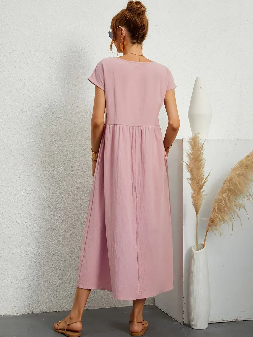 Quorina | Dames Zomer Midi Jurk – Losvallend, Comfortabel en Chic Casual Kledingstuk