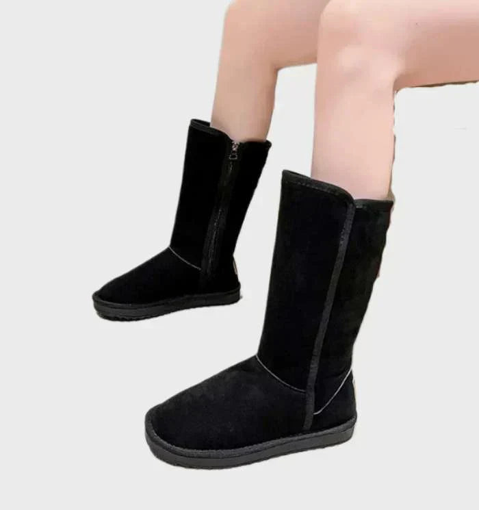 AlpineChic | Damen-Winterstiefel mit Lammfellfutter – wasserdichtes Wildleder, rutschfeste Sohle, warm und stylisch