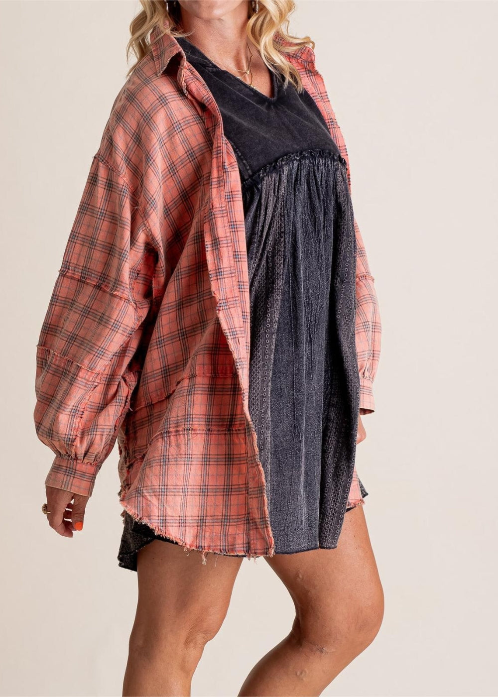 Blanka | Veste-chemise en flanelle rétro oversize à bords francs et poches