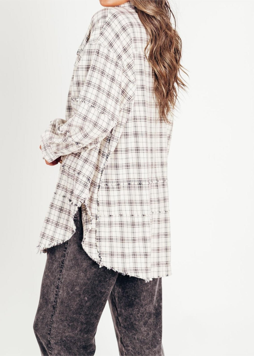 Blanka | Veste-chemise en flanelle rétro oversize à bords francs et poches