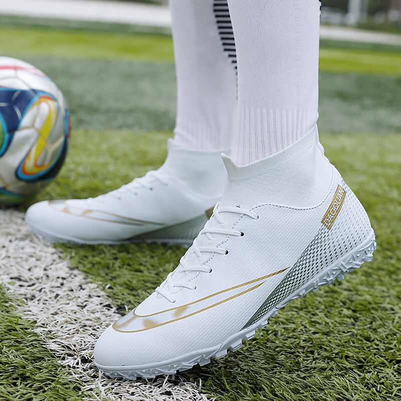 GripStrike | Herren-Fußballschuhe mit hohem Schaft – Atmungsaktive Outdoor-Fußballschuhe, rutschfeste Kunstrasenschuhe