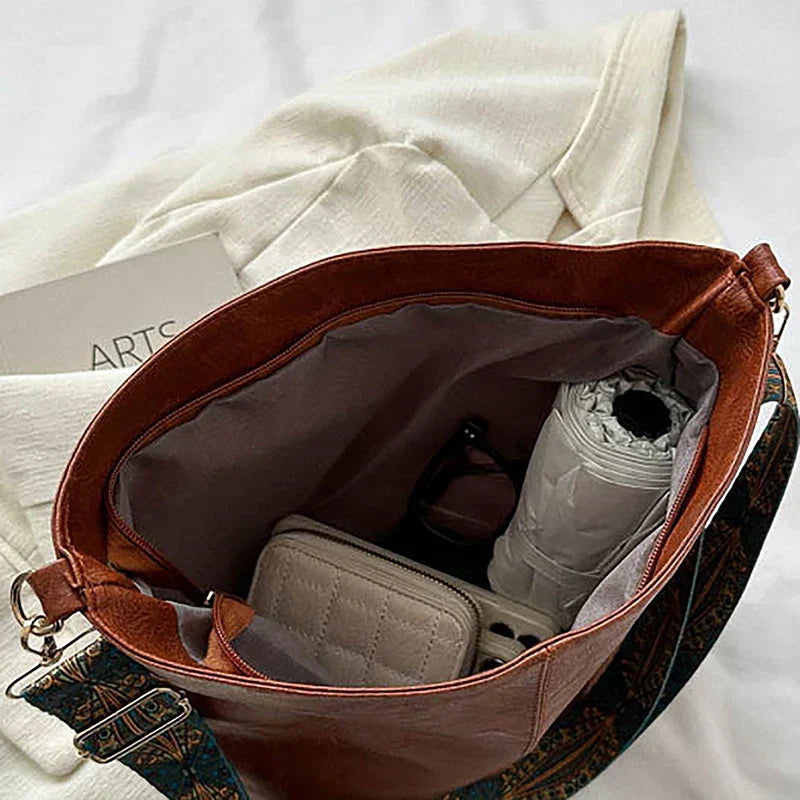 Classtra | Sac bandoulière classique en cuir, bandoulière ajustable à motifs, grande capacité