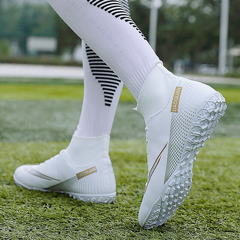 GripStrike | Herren-Fußballschuhe mit hohem Schaft – Atmungsaktive Outdoor-Fußballschuhe, rutschfeste Kunstrasenschuhe