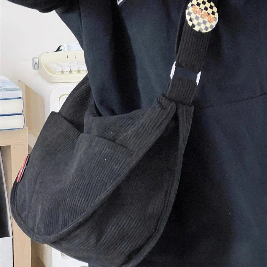 Cordelle | Corduroy crossbodytas, verstelbare riem, chique draagtas, lichtgewicht handtas