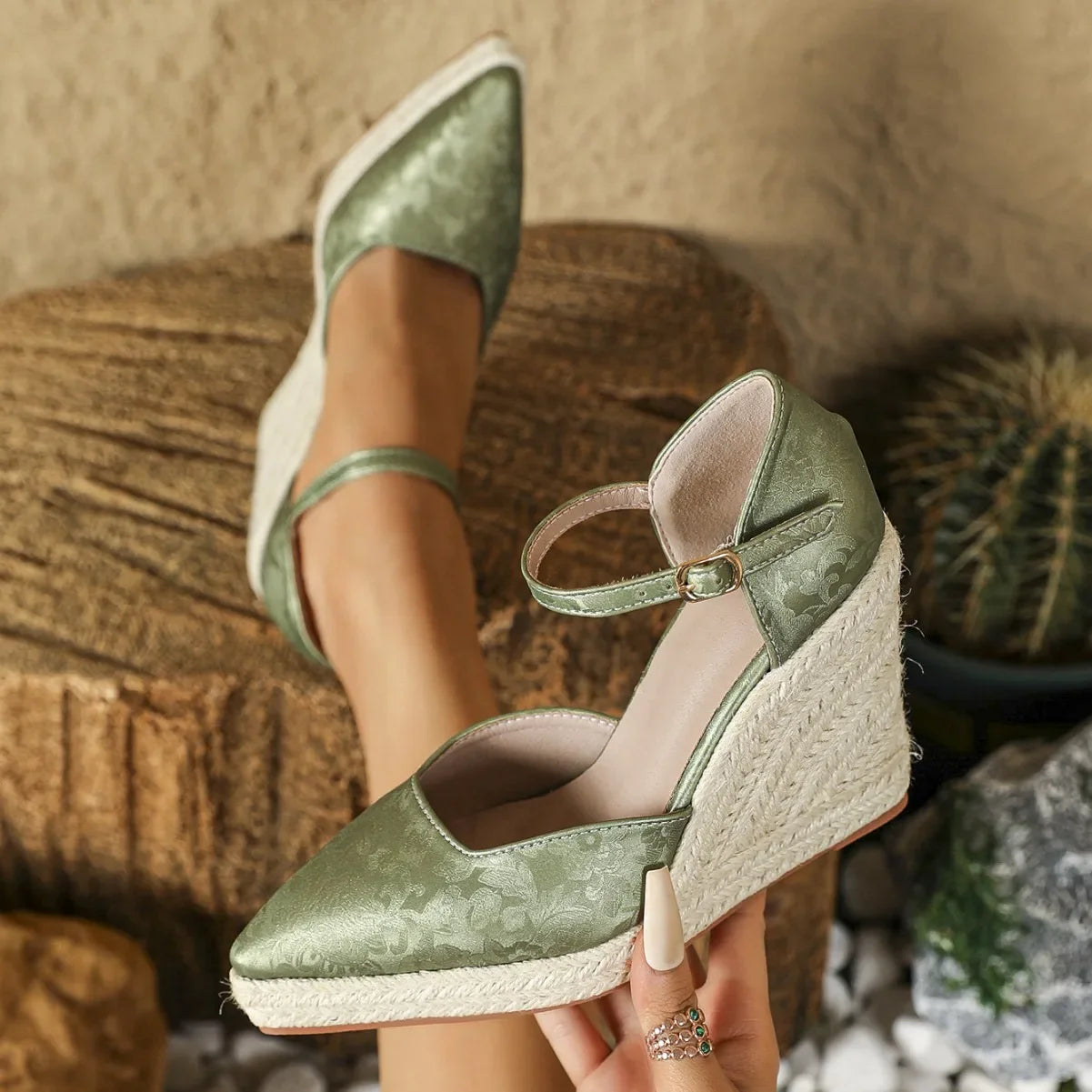 Raluca | Sandales compensées bohèmes pour femmes - Chaussures d'été élégantes et confortables
