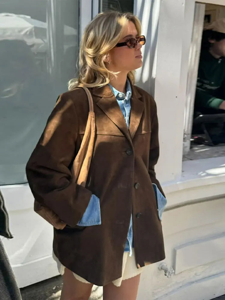 Wilhelmine | Oversize-Wintermantel für Damen mit Knöpfen und Taschen, warmer Freizeitmantel, stylische Oberbekleidung