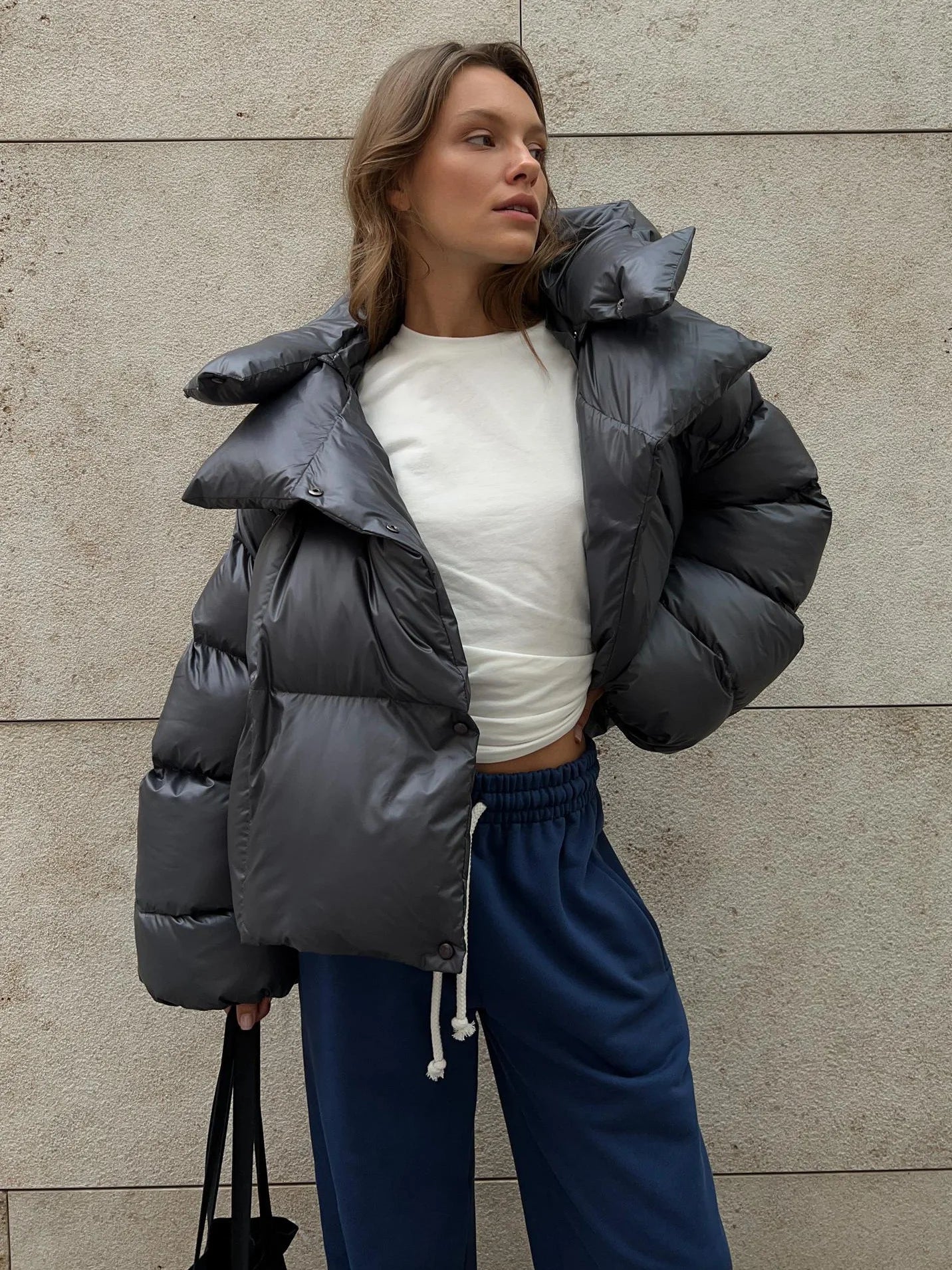 Elvaria | Doudoune épaisse pour femme – Veste d'hiver chaude à fermeture à boutons-pression, style décontracté pour l'extérieur