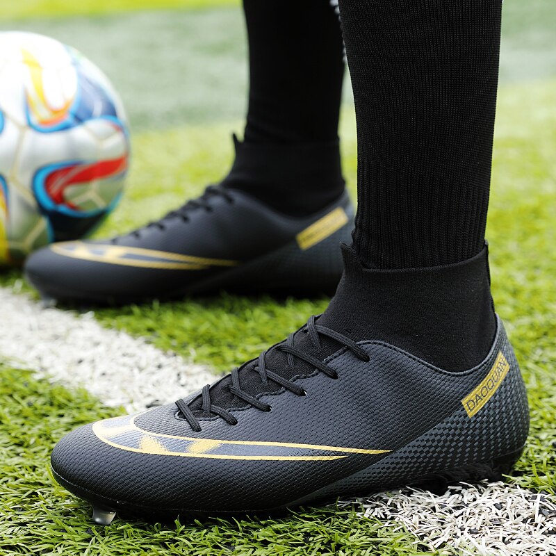 GripStrike | Herren-Fußballschuhe mit hohem Schaft – Atmungsaktive Outdoor-Fußballschuhe, rutschfeste Kunstrasenschuhe