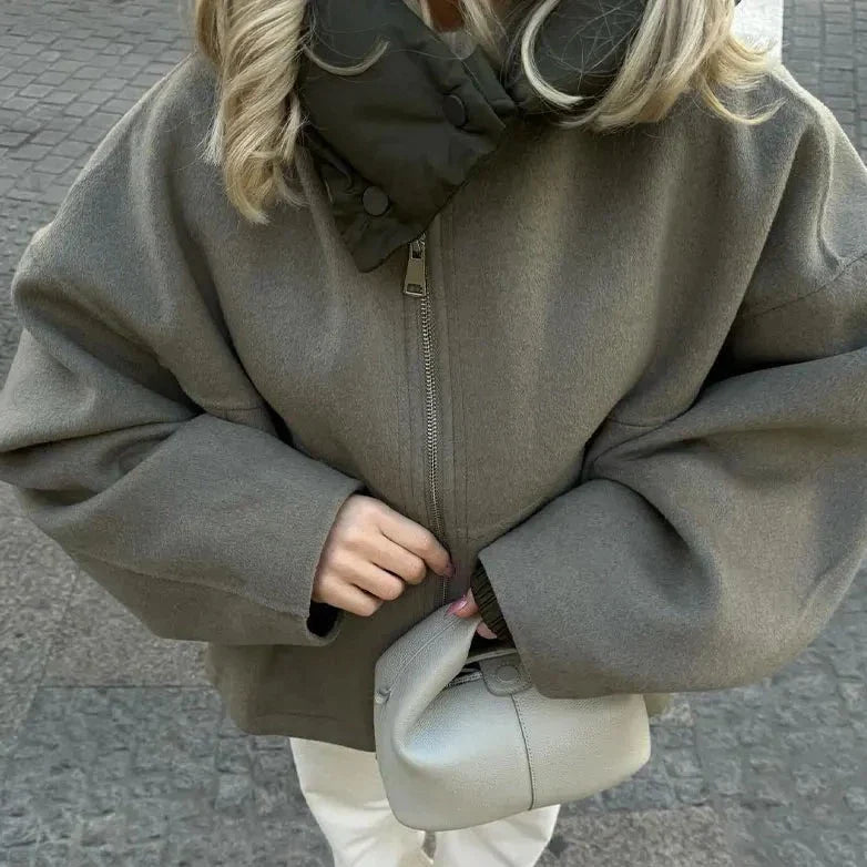 Avelle | Oversized-Kurzmantel für Damen mit warmer Kapuze, Wollmischung, lässiger Wintermantel