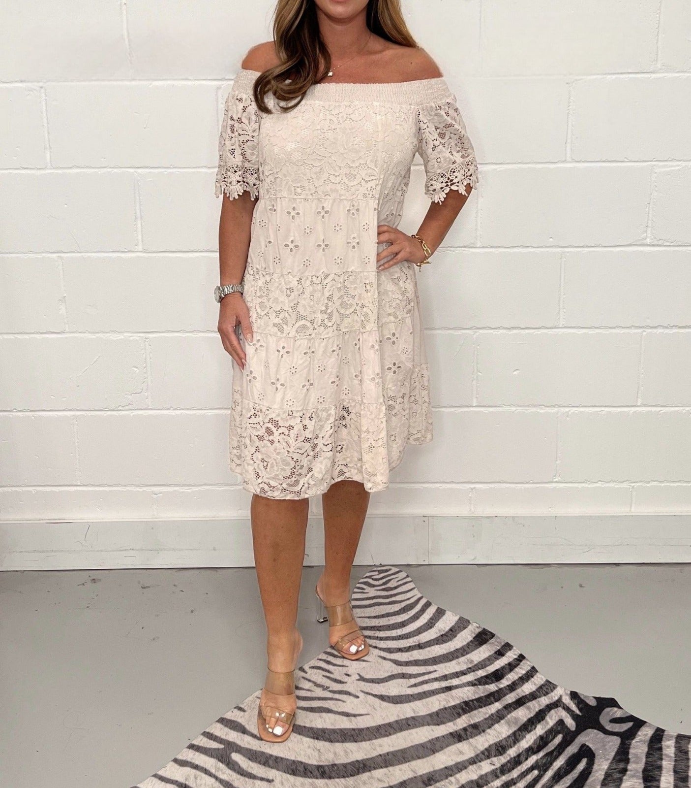 Selynn | Stijlvolle elegante jurk voor dames – midi-jurk met lange mouwen